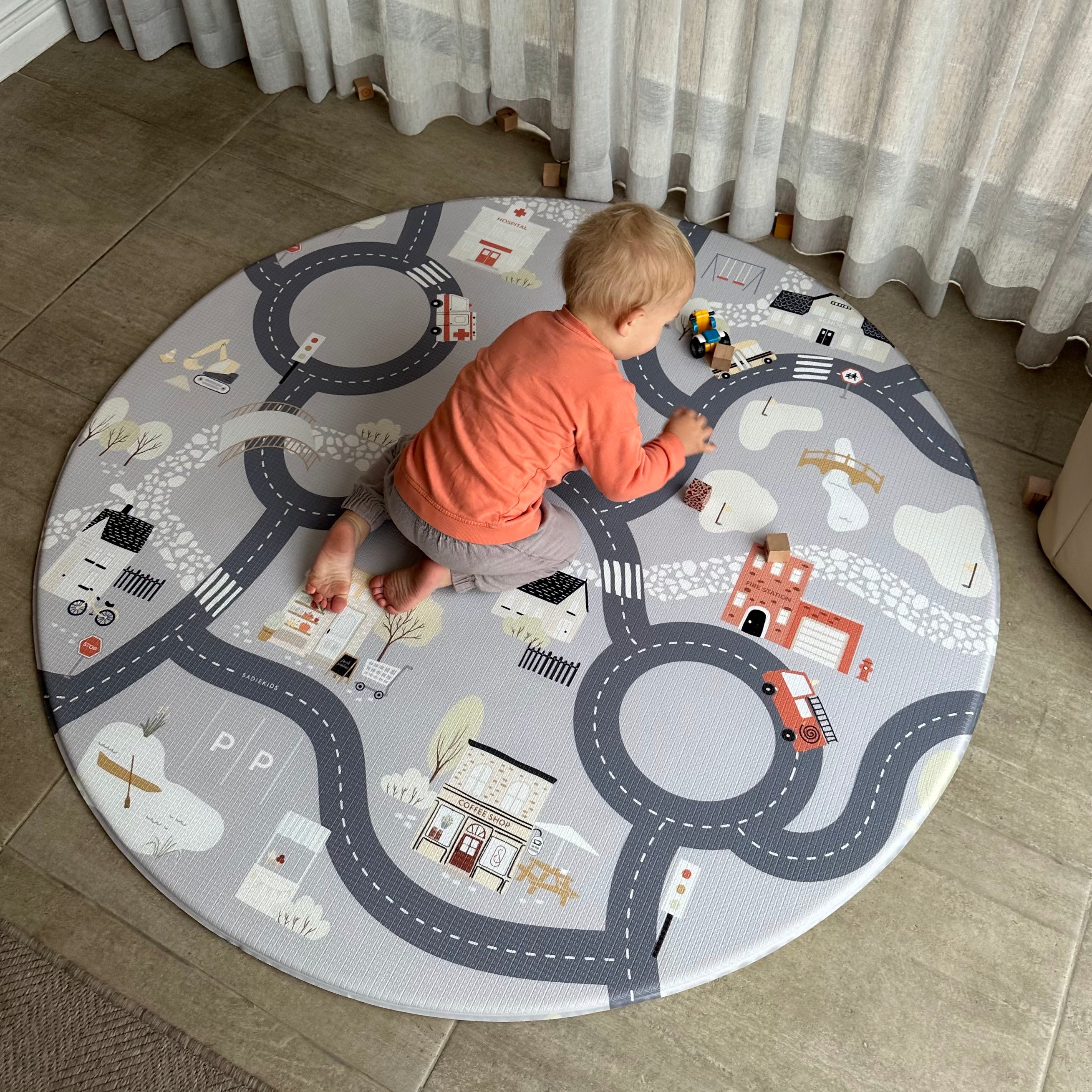 Town Track/ ABC Storybook (Grey)