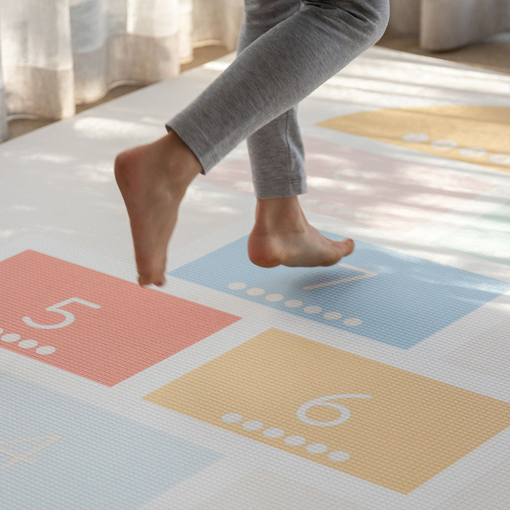 Jolly/ Hopscotch