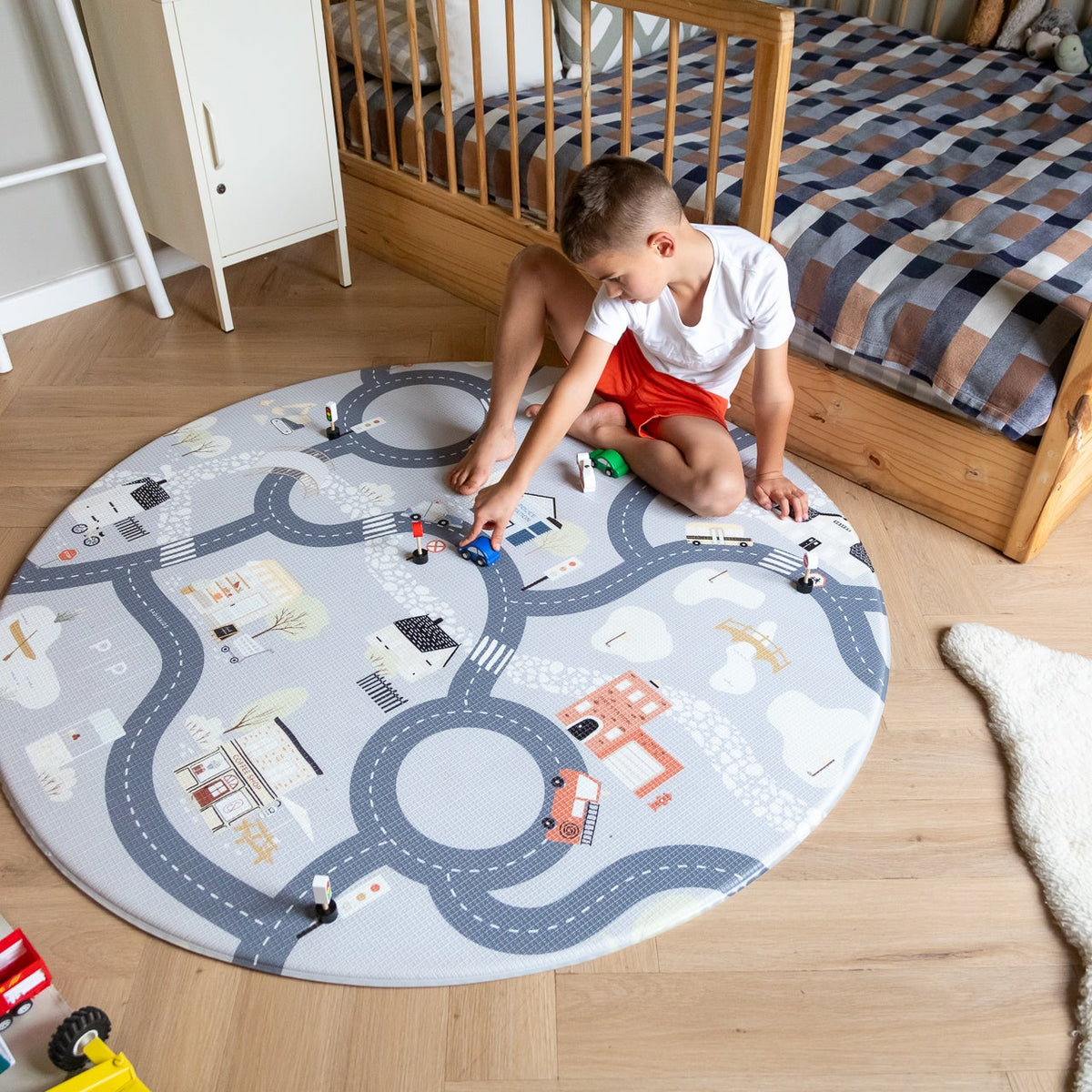 Town Track/ Meander (Grey)