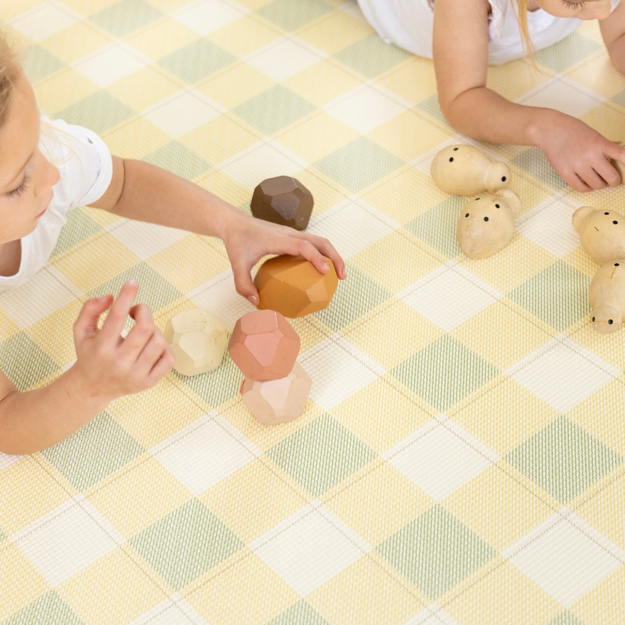 PRE-ORDER: Gingham Lemon Lime/ Dune Play mat (Small)