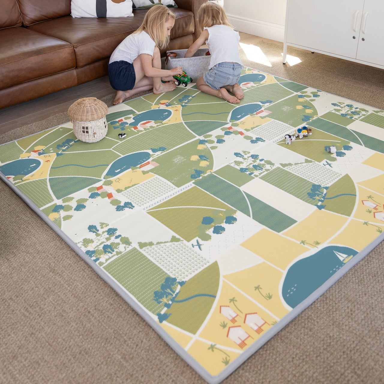 Little Farmer/ Gingham Stone Play Mat (Small)