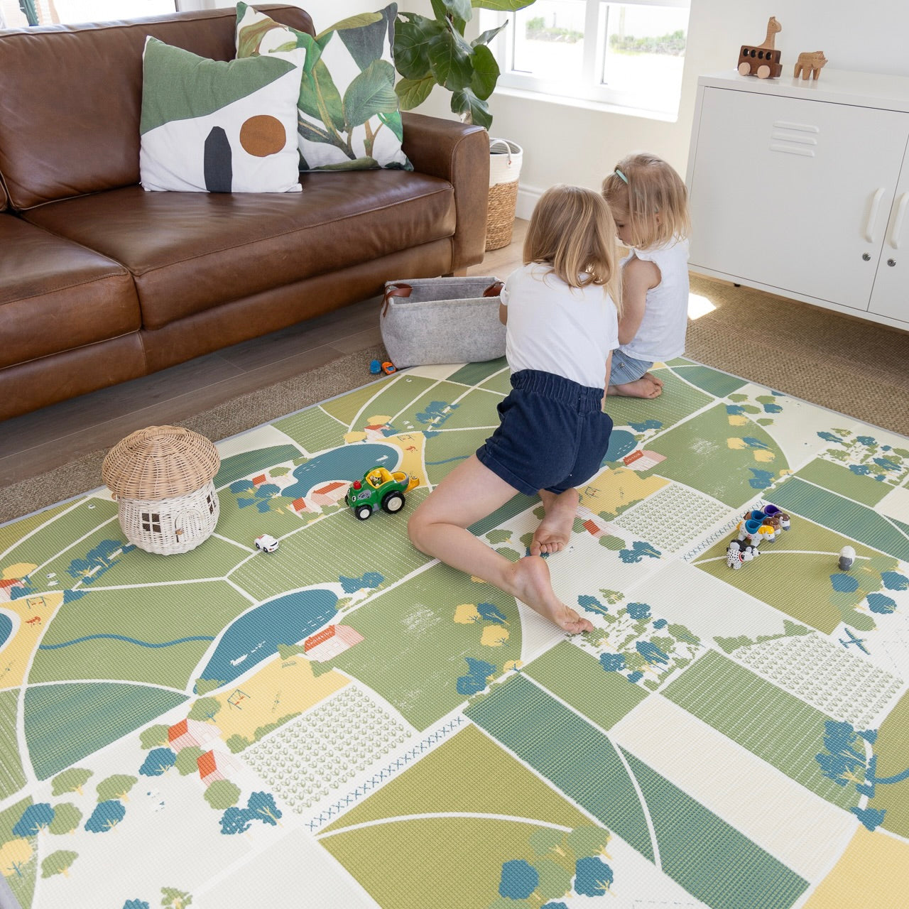 Little Farmer/ Gingham Lemon Lime Play Mat (Small)