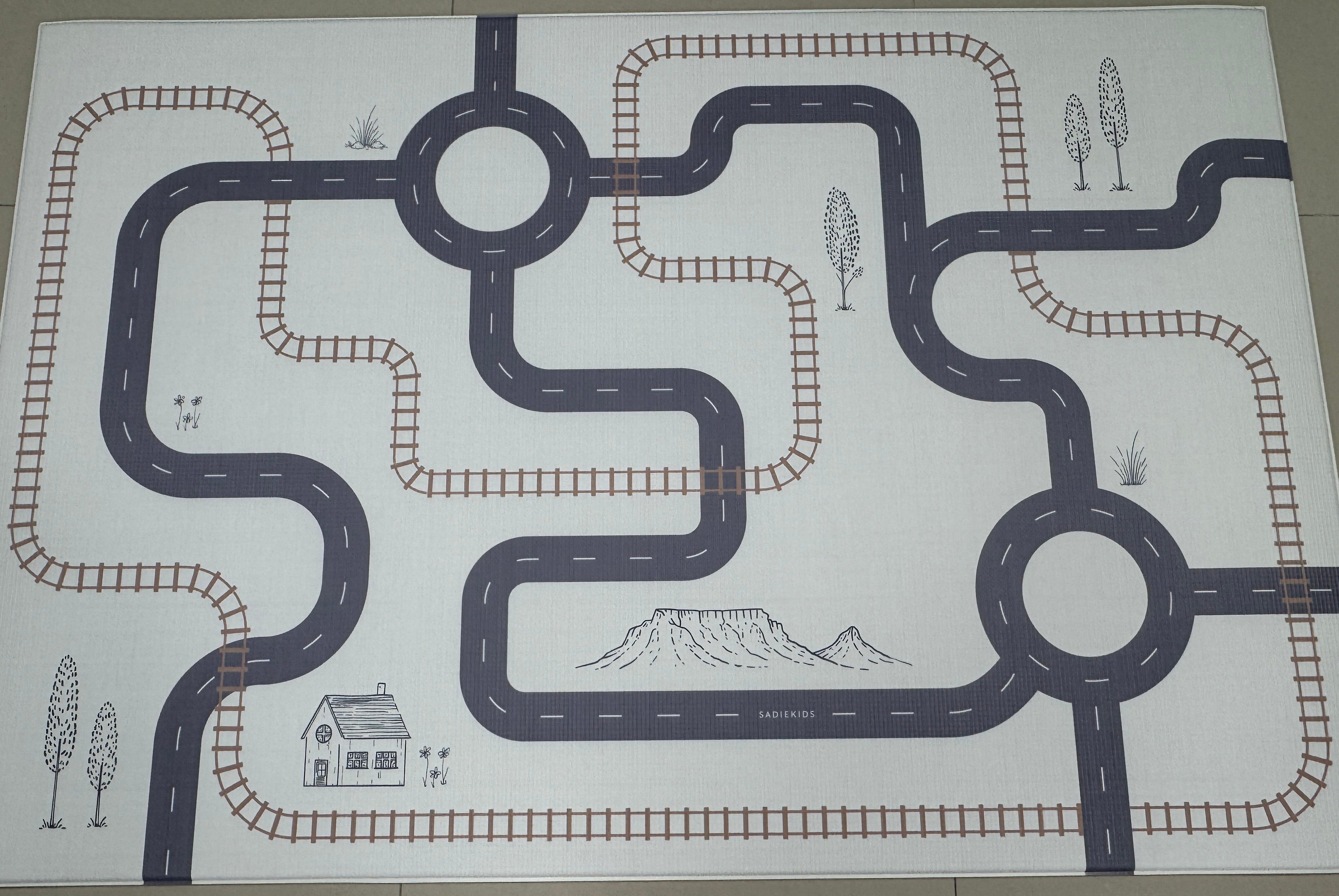 PRE-ORDER: Car Track/ Vines & Ladders (Oak)