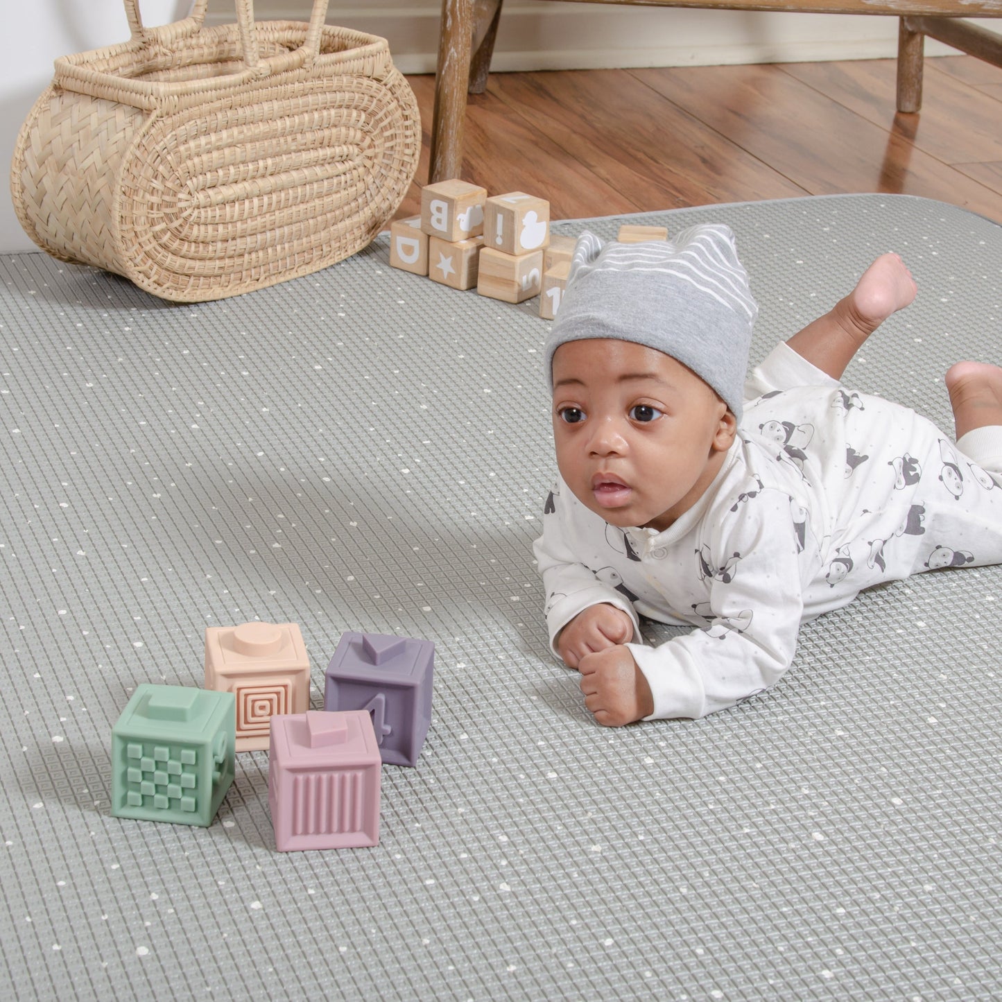 Floral / Grey Speckled Play Mat (Small)