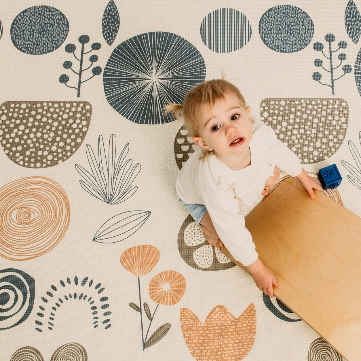 Floral / Grey Speckled Play Mat (Small)