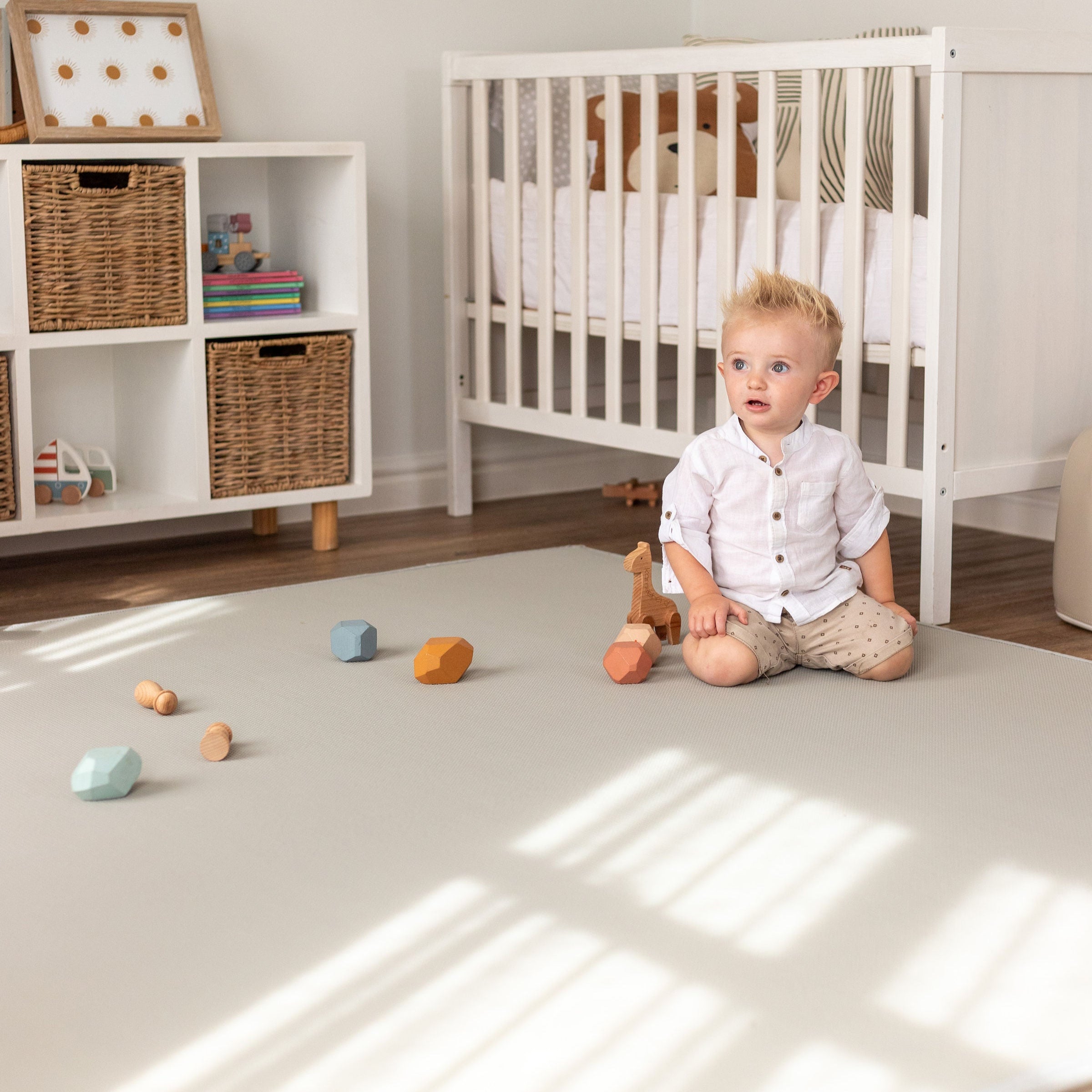World Map/ Solid Grey Play Mat