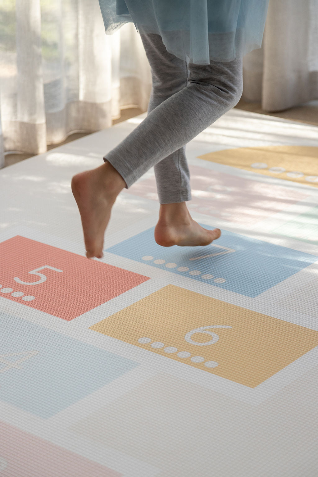 Jolly/ Hopscotch