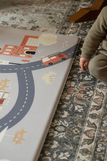 Town Track/ Meander (Grey)