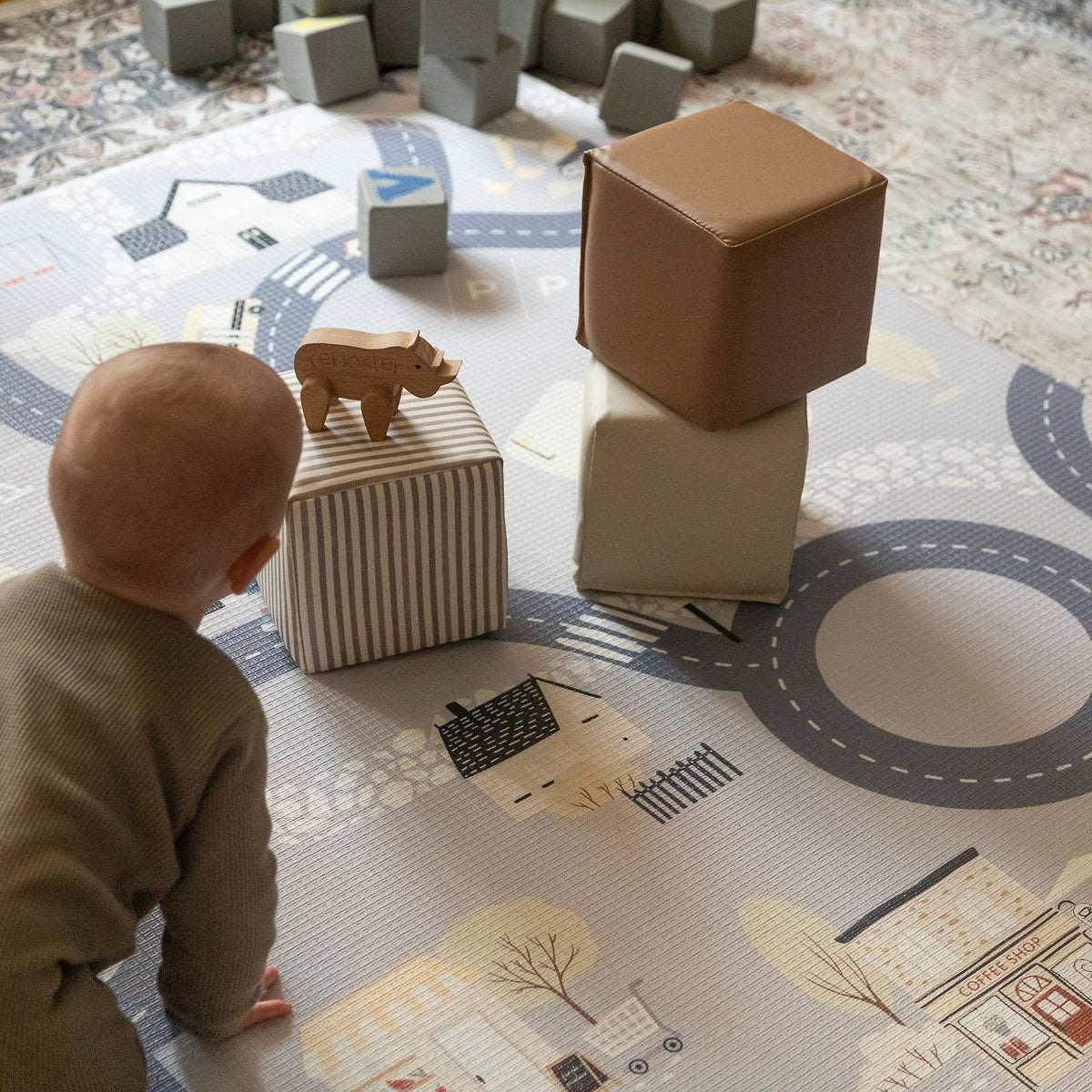 Town Track/ ABC Storybook (Grey)