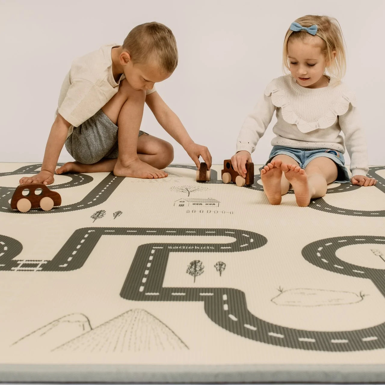 Car Track/ Grey Speckled Play Mat (Small)