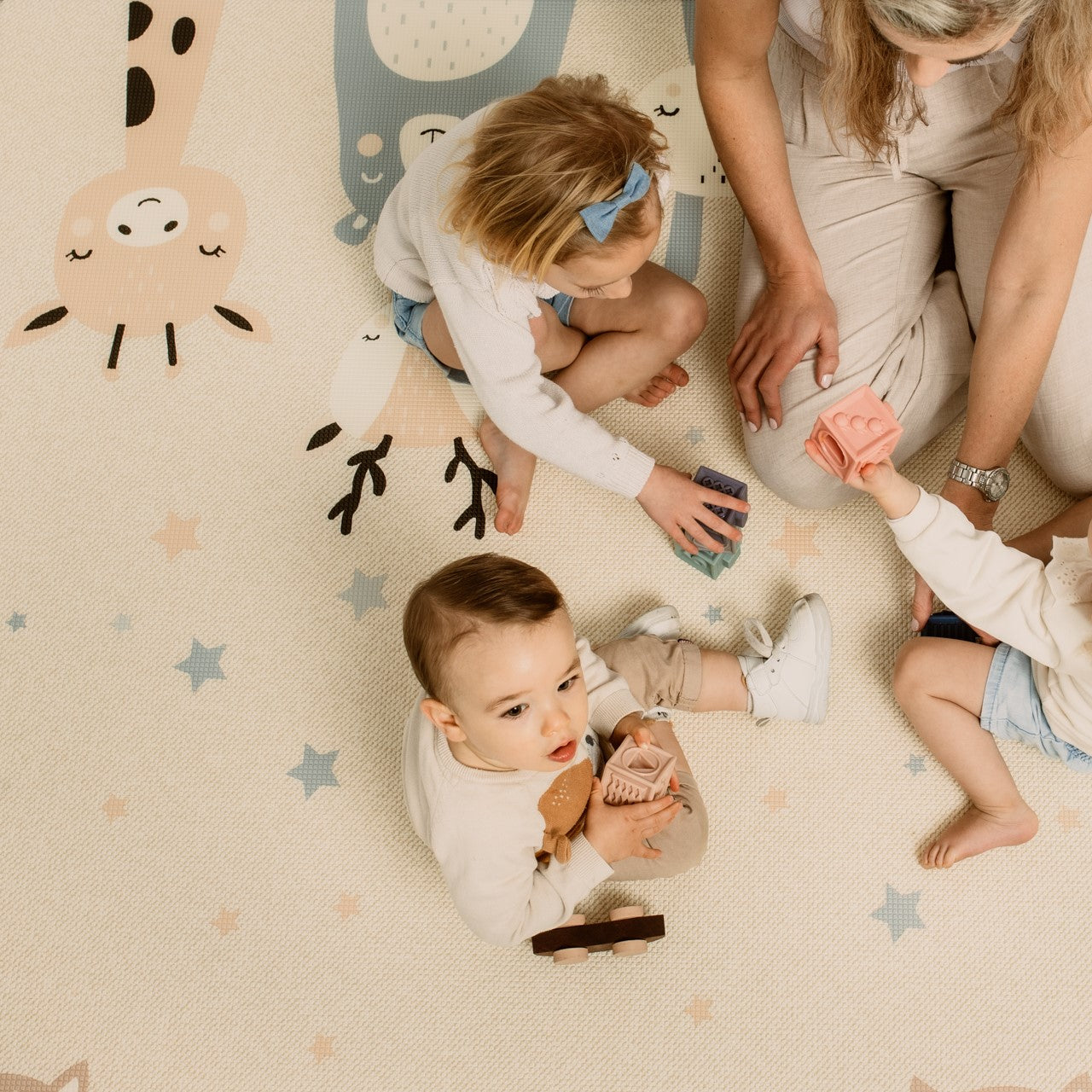 Lulalula baby play store mat